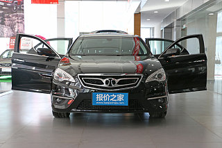 绅宝d70轮胎气压