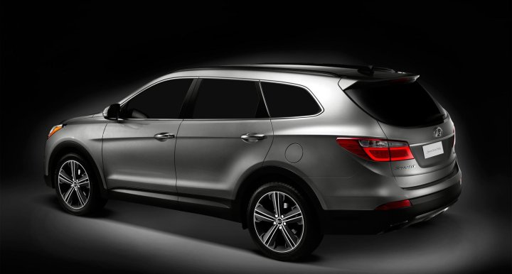 现代新款胜达类似ix35风格 排放水平达欧6标准